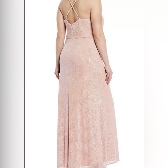 Sequin Plus Dress - Picture 3 of 11